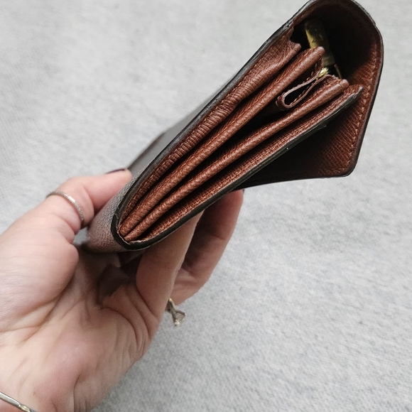 Louis Vuitton Sarah Monogram Wallet Vintage - Picture 8 of 8